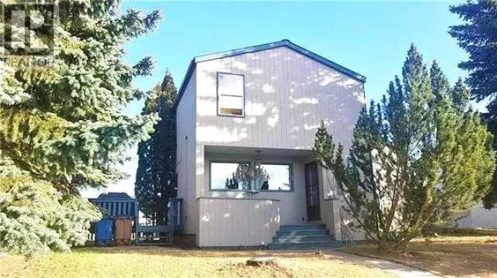 9105 96 Ave, Lac La Biche
