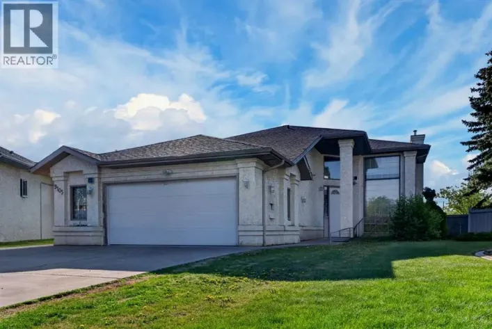 9105 Crystal Lake Drive, Grande Prairie
