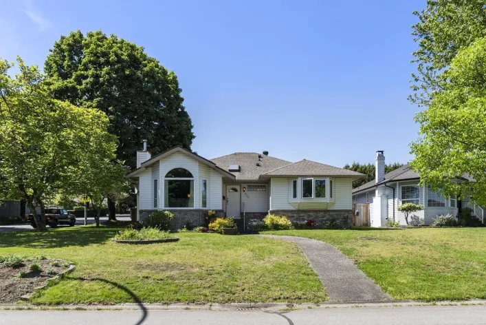 9109 160A STREET, Surrey