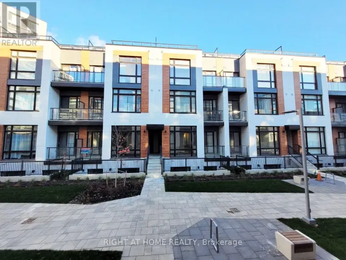 911 - 2 STECKLEY HOUSE LANE, Richmond Hill