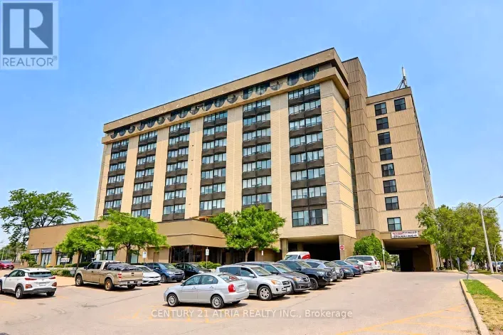 911 - 2737 KEELE STREET, Toronto