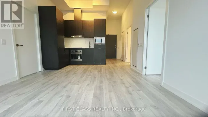 911 - 7 GOLDEN LION HEIGHTS, Toronto