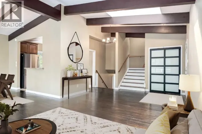 911 80 Avenue SW, Calgary