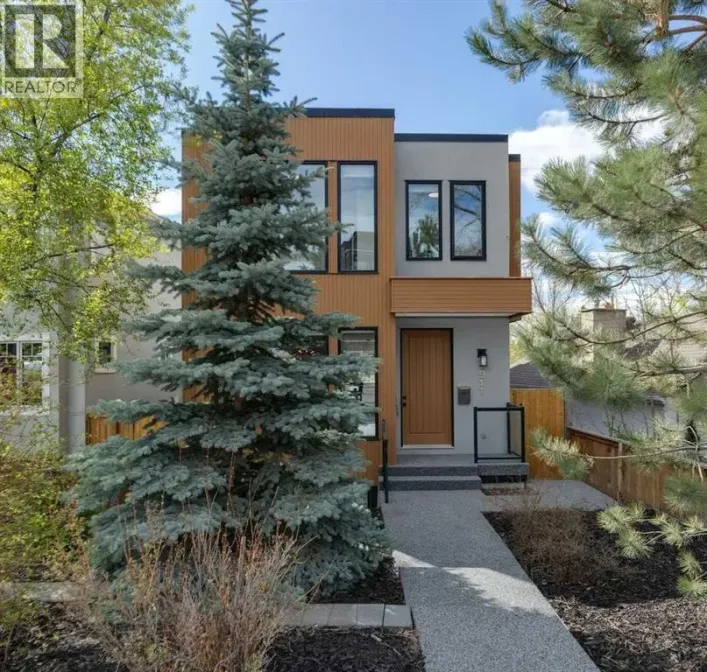 911 Drury Avenue NE, Calgary