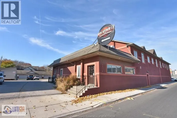 911 WALKER ROAD Unit# MAIN FLOOR, Windsor