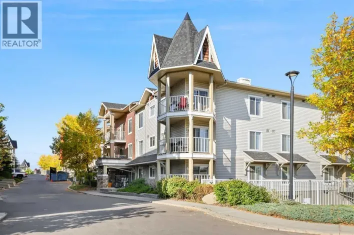 9117, 70 Panamount Drive NW, Calgary