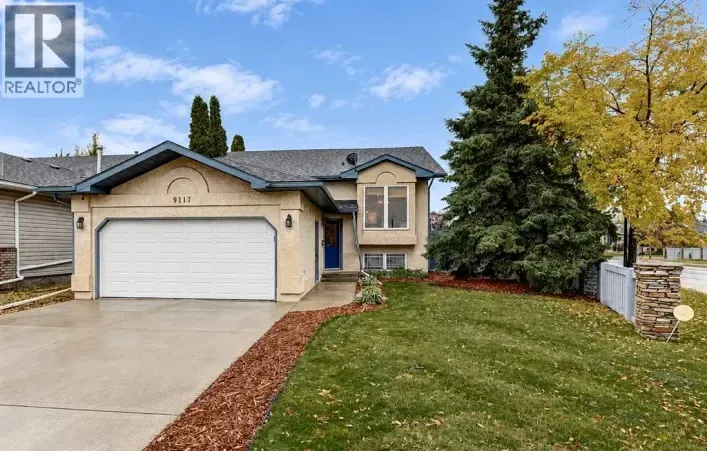 9117 Crystal Lake Drive, Grande Prairie