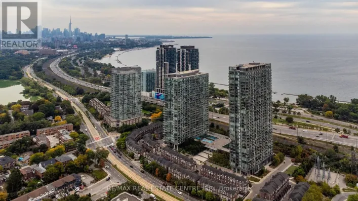 Apartment for rent: 912 - 103 THE QUEENSWAY AVENUE, Toronto