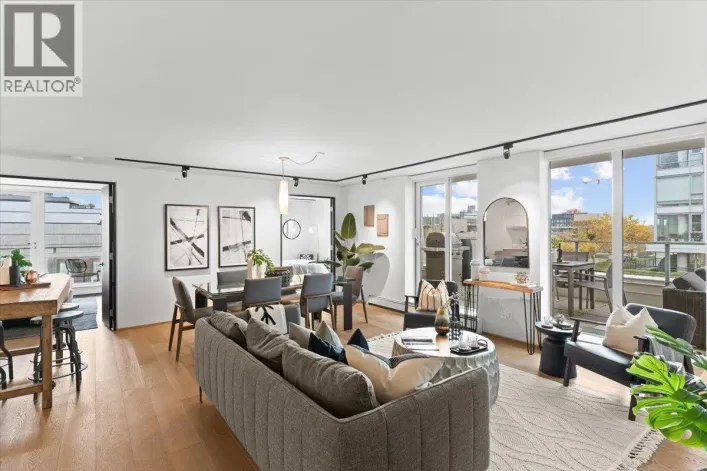 912 189 KEEFER STREET, Vancouver