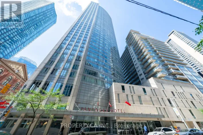 Apartment for sale: 912 - 210 VICTORIA STREET, Toronto