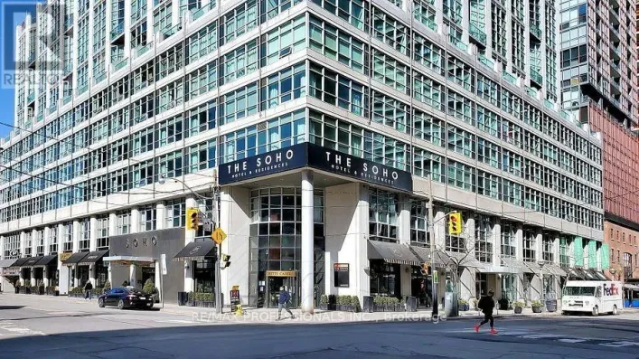 912 - 36 BLUE JAYS WAY, Toronto