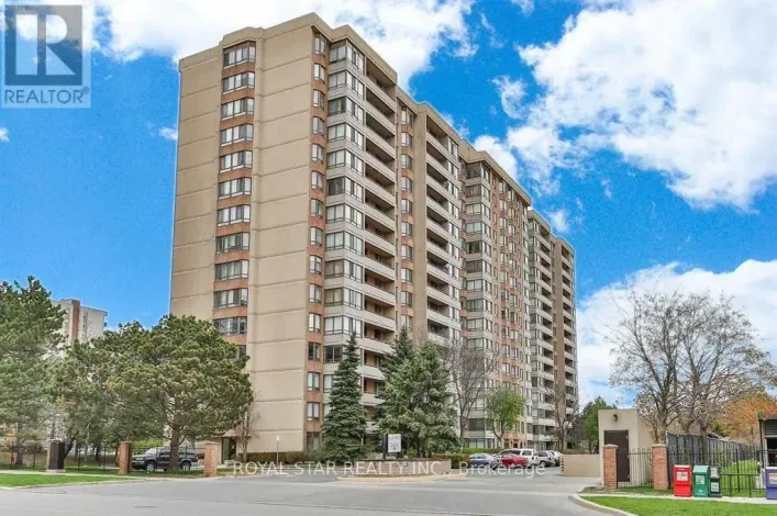912 - 5 LISA STREET, Brampton