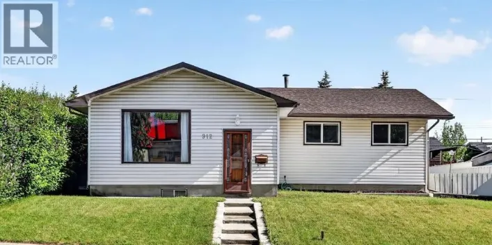 912 Stonehaven Road SW, Calgary