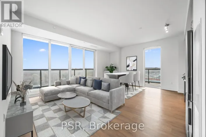 913 - 195 DEERFIELD ROAD, Newmarket