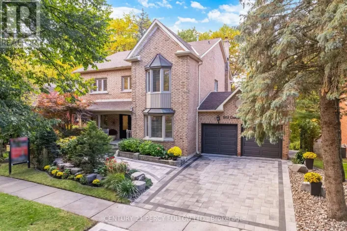 913 DUNCANNON DRIVE, Pickering