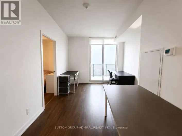 913 (ROOM 1) - 30 TRETTI WAY, Toronto