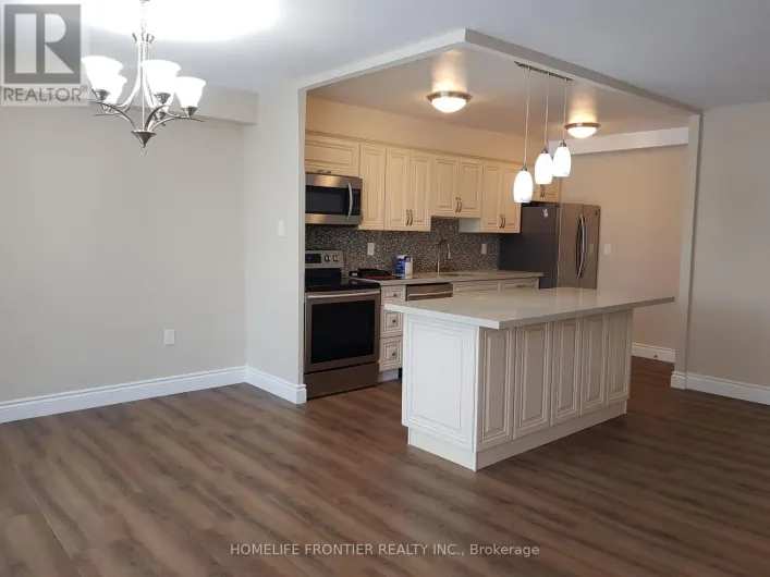 914 - 177 LINUS ROAD, Toronto