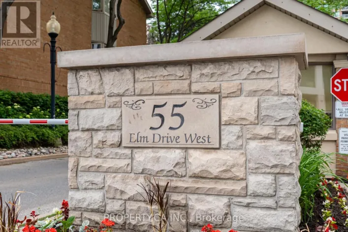 Apartment for rent: 914 - 55 ELM DRIVE W, Mississauga