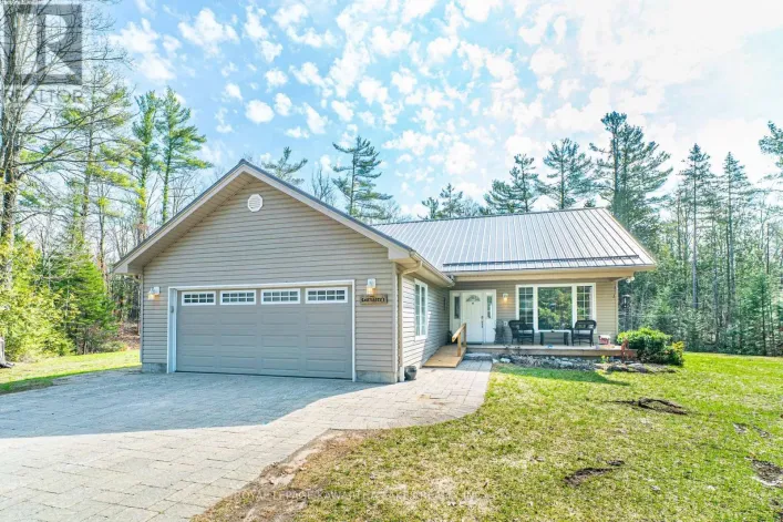 914 COUNTY RD 49, Trent Lakes