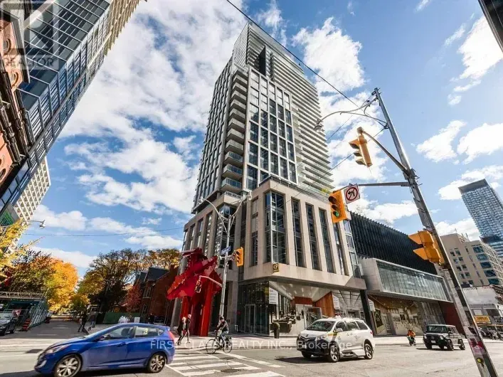 915 - 1 GLOUCESTER STREET, Toronto