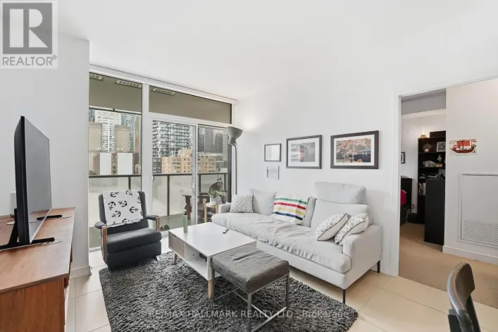 915 - 1 MARKET STREET, Toronto