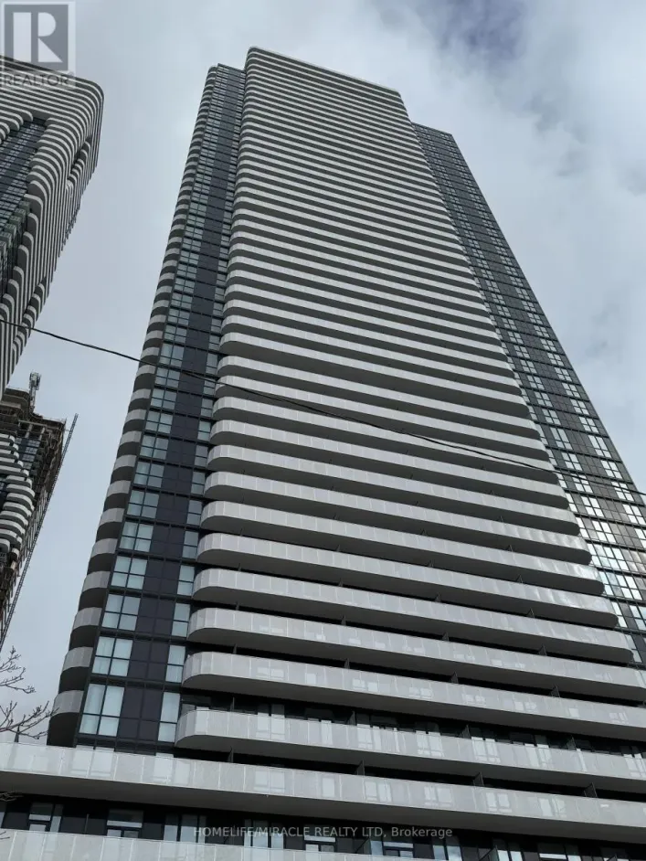 915 - 195 COMMERCE STREET, Vaughan