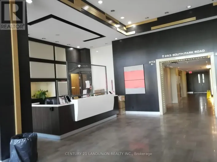 915 - 233 SOUTH PARK ROAD, Markham