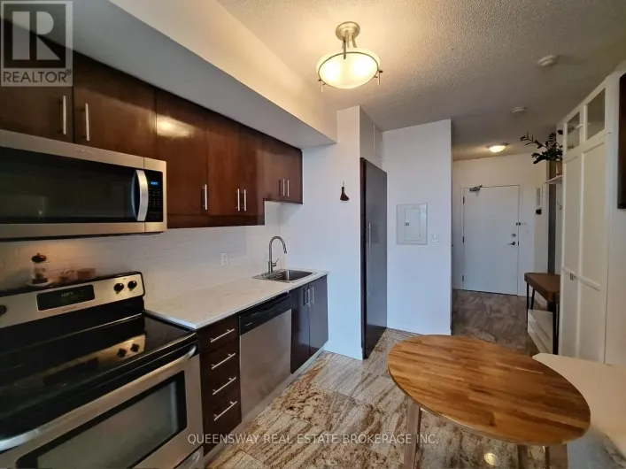 915 - 2464 WESTON ROAD, Toronto