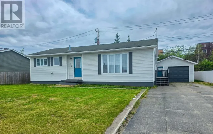 915 Bartlett Drive, Labrador City