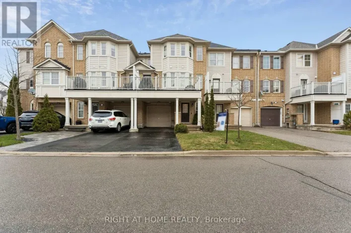 915 DEVERELL PLACE, Milton
