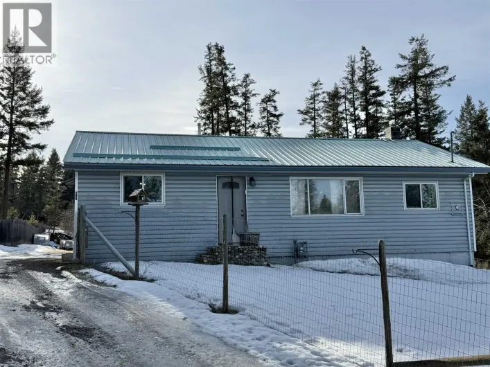 915 DOG CREEK ROAD, Williams Lake