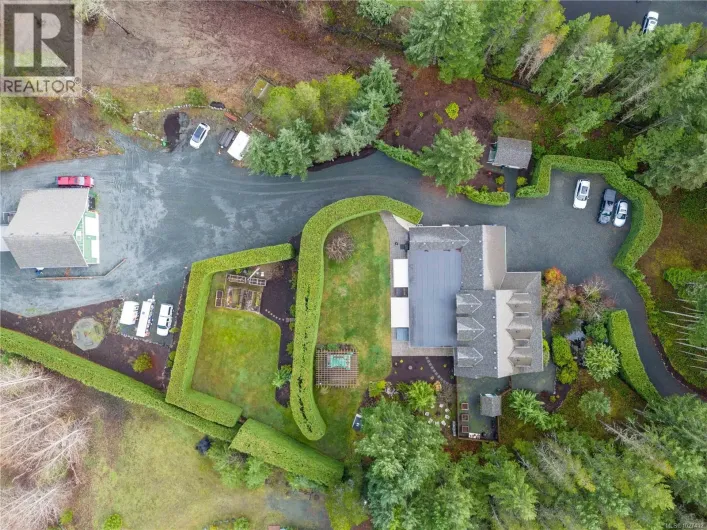 915 Rivers Edge Dr, Nanoose Bay
