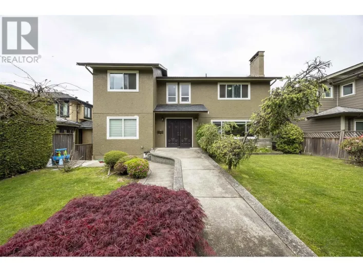 915 W 33RD AVENUE, Vancouver