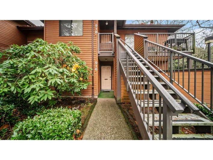 916 10620 150 STREET, Surrey