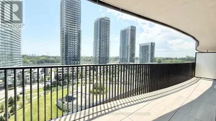 916 - 68 ESTHER SHINER BOULEVARD, Toronto