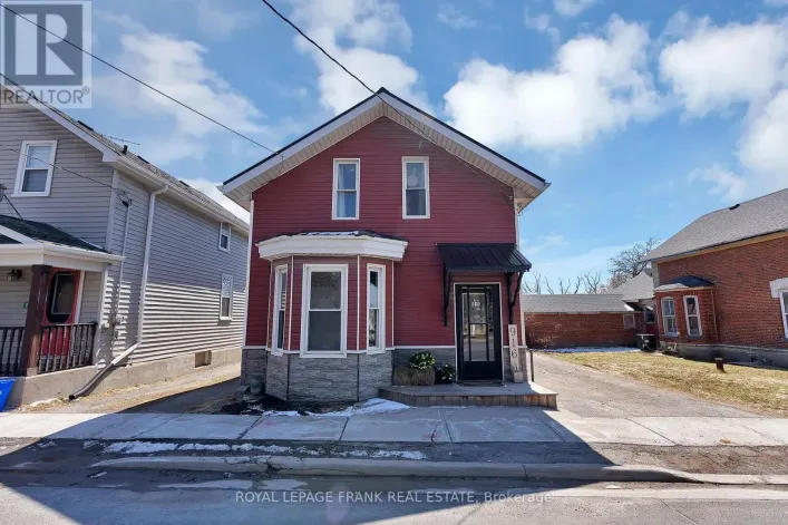916 HIGHWAY 7, Kawartha Lakes