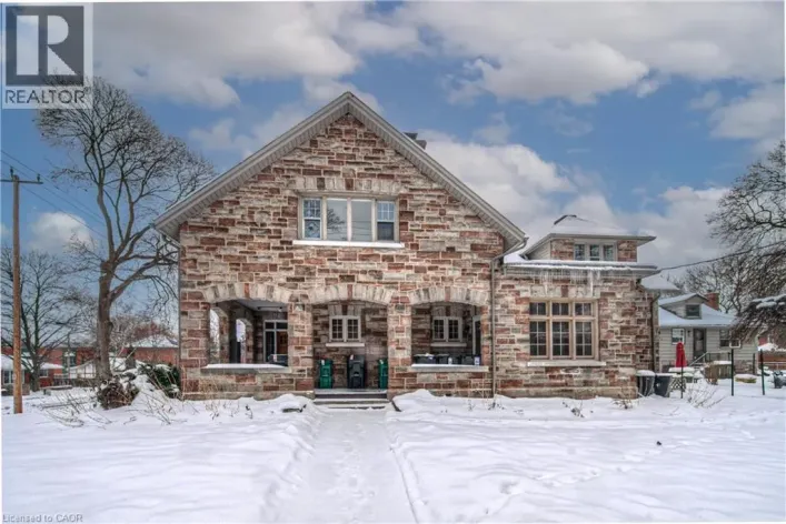 916 QUEENSTON Road, Cambridge