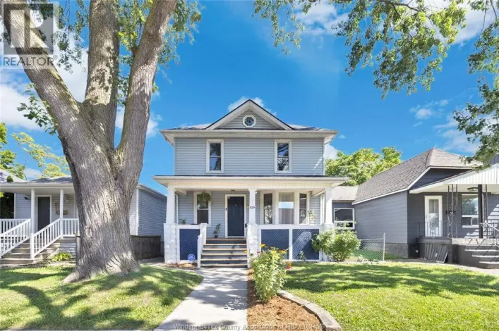 916 WINDSOR AVENUE, Windsor