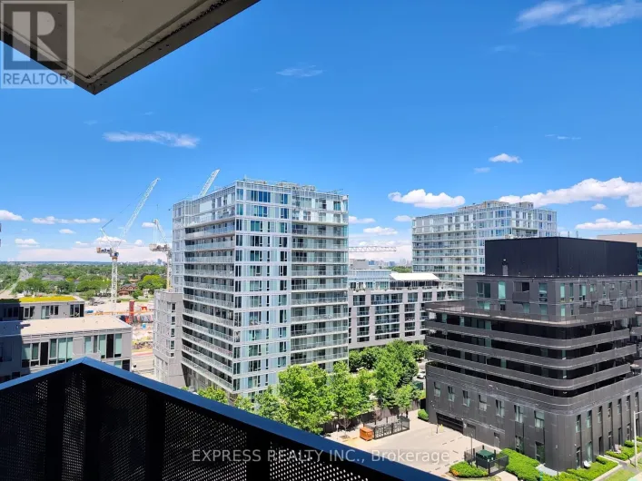 917 - 30 TRETTI WAY, Toronto
