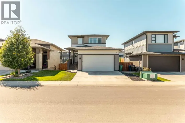 917 Atlantic Cove W, Lethbridge