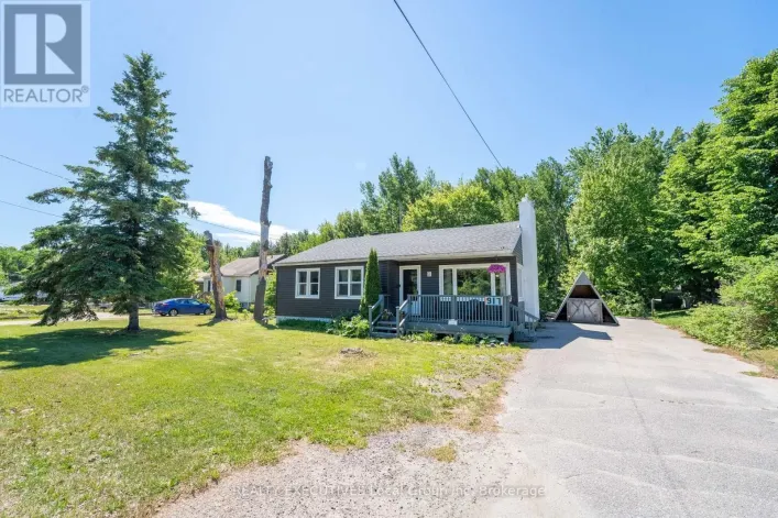 917 LAKESHORE DRIVE, North Bay