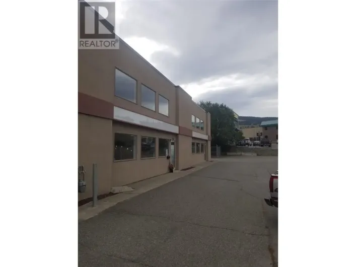 917 LAVAL Crescent, Kamloops