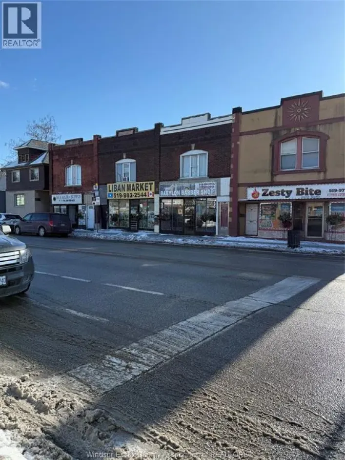 917 WYANDOTTE STREET East, Windsor