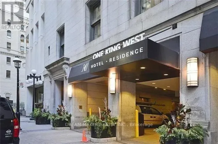 918 - 1 KING STREET W, Toronto