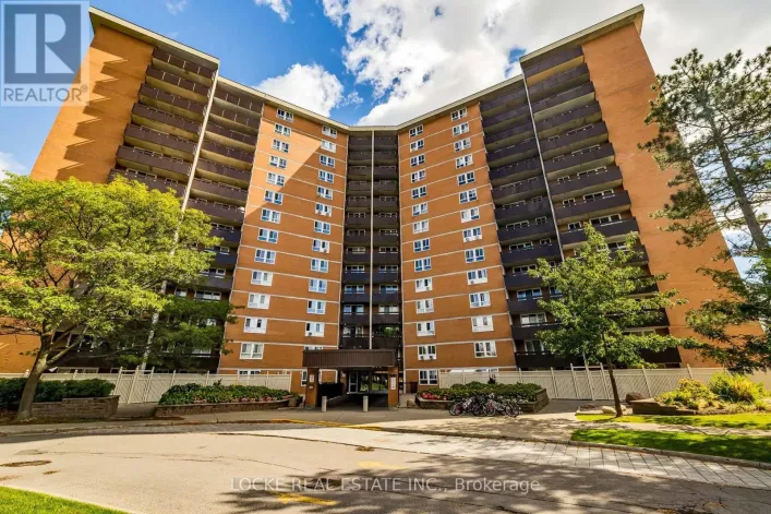 918 - 2020 JASMINE CRESCENT, Ottawa