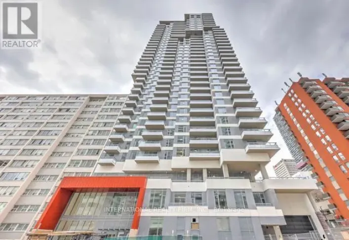 918 - 50 DUNFIELD AVENUE, Toronto