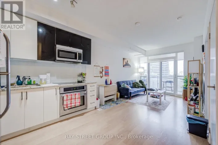 918 - 98 LILLIAN STREET, Toronto