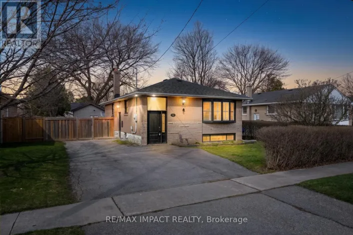 918 MCCULLOUGH DRIVE, Whitby