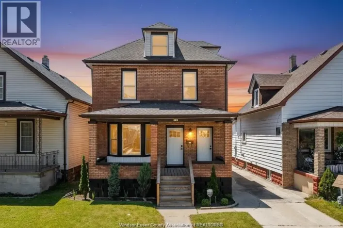 919 PIERRE AVENUE, Windsor