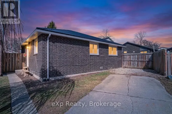 9190 BLENCARN COURT, Windsor